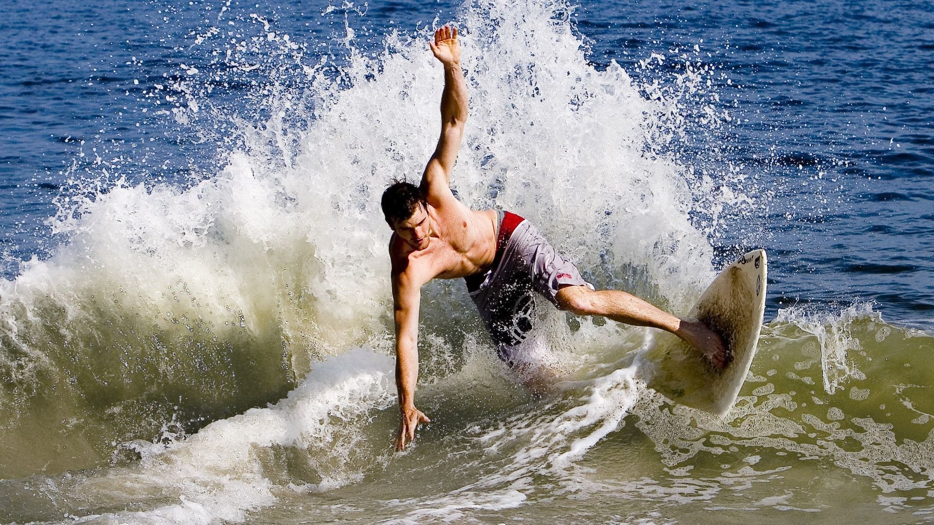 男子100仰德国小将大放异彩,德国男子100米